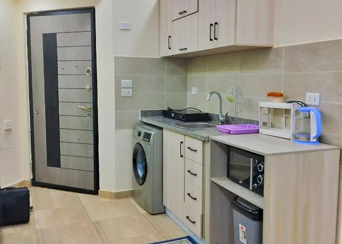Апартаменты Luxury In With Access A112 *