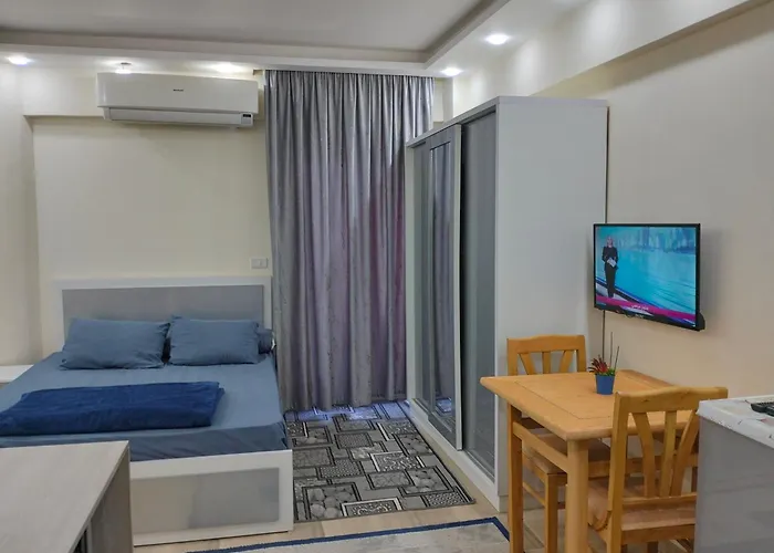 Luxury In With Access A112 Хургада